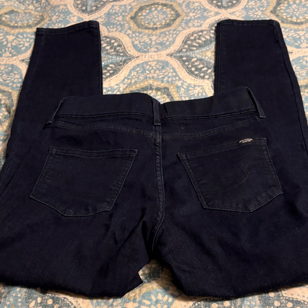Levi's Women's Navy Skinny Jeans